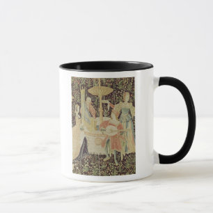Figures around a fountain mug