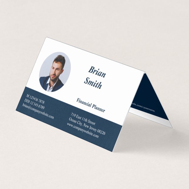 Financial Planner White & Blue Business Card (Front)
