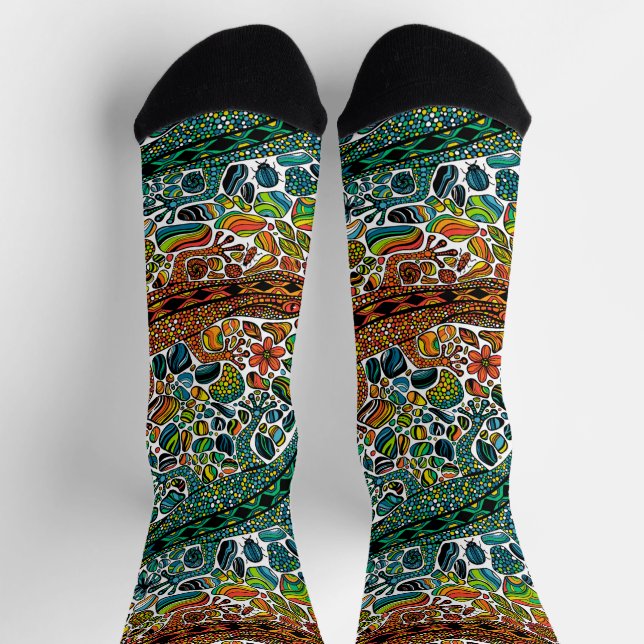Find the geckos socks (Top)