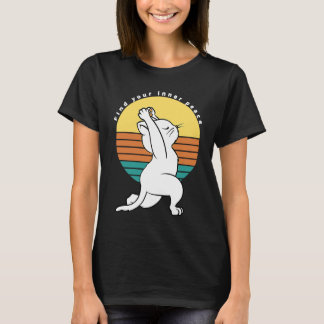 Find Your Inner Peace Retro Yoga Cat Present T-Shirt