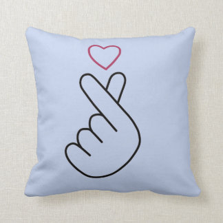 finger heart cushion