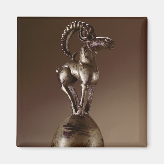 Finial with a mountain goat magnet (Front)