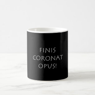 Finis coronat opus coffee mug