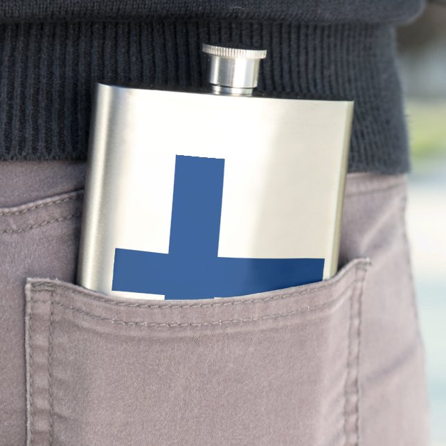 Finland flag hip flask (In Situ)