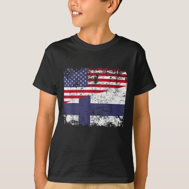 FINNISH ROOTS Half American Flag USA FINLAND FLAG T-Shirt (Front)