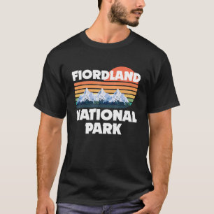 Fiordland National Park New Zealand Tourist Hiking T-Shirt