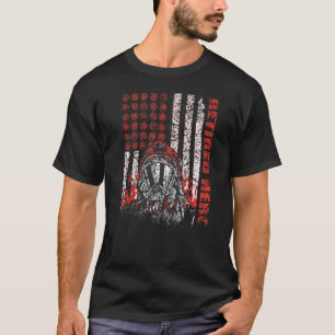 Fireman American Flag Gasmask Firefighter Retired  T-Shirt