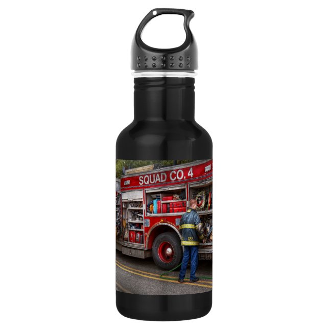 Firemen - The modern fire truck 532 Ml Water Bottle (Front)