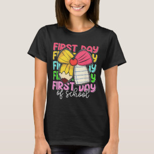 First Day Of School Teachers Pencil Bow Back To Sc T-Shirt