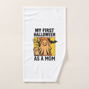 First Halloween Mum Shirt Vintage Ghost Design_1 Hand Towel