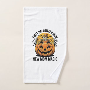 First Halloween Mum Vintage Pumpkin Bat Shirt_1 Hand Towel
