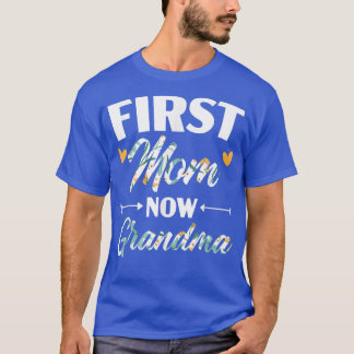 First Mum Now Grandma Baby Announcement Gender Rev T-Shirt