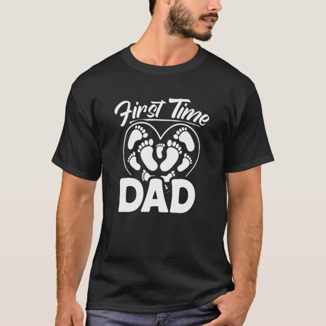 First Time Dad 2023 Expectant Father Papa 1 T-Shirt (Front)