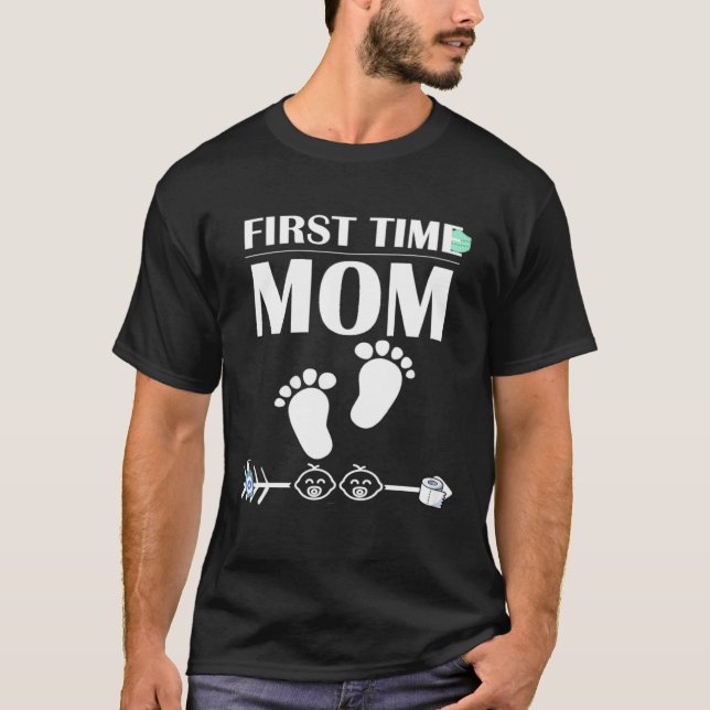 First Time Mom Announcemen Plus Size Cute Graphic T-Shirt (Front)