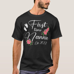First Time Nannie 2022 Mother's Day Flower T-Shirt