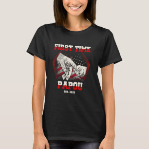 First Time Papou Est. 2025 Funny American Flag Vin T-Shirt