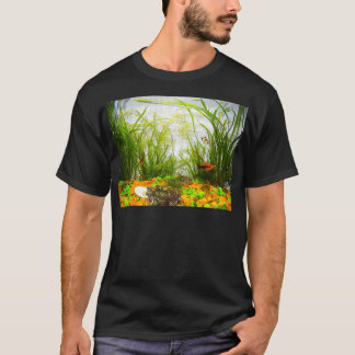 fish aquarium green orange water T-Shirt