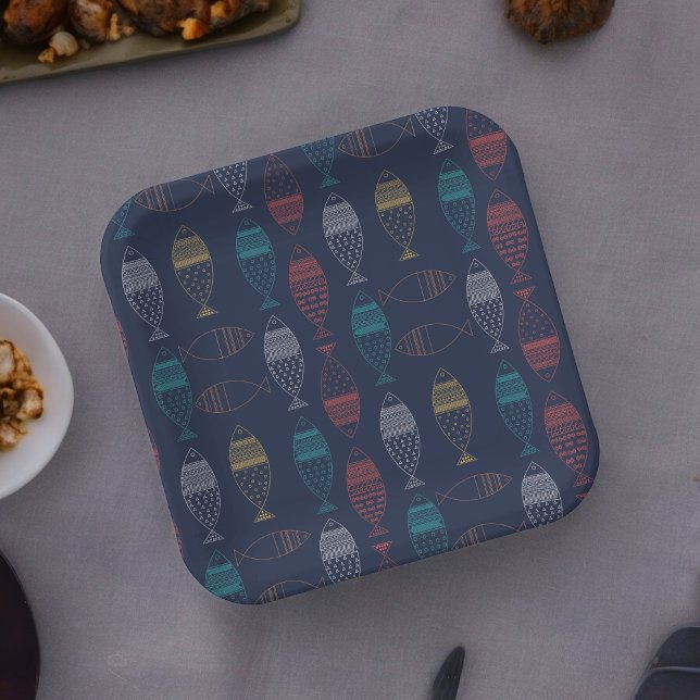 Fish Cartoon Pattern  Paper Plate (tribal fish theme party,birthday,wedding,baby shower,special occasion event paper plate party suppli)