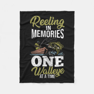 Fish Hunting Sauger Angler Walleye Fisherman Walle Fleece Blanket
