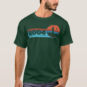Fishermen Vintage born 2004 Birthday Flyfishing Fi T-Shirt