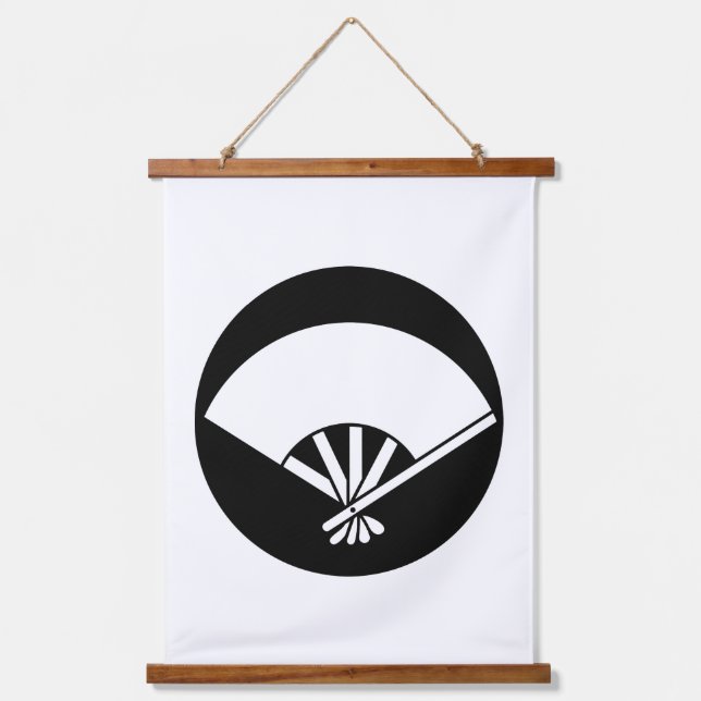 Five bones fan in rice cake hanging tapestry (Front)