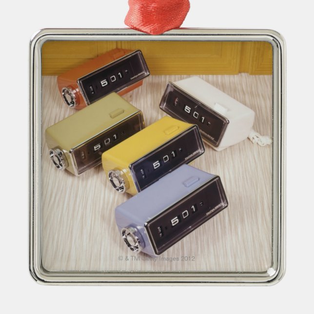 Five Clocks Metal Tree Decoration (Front)
