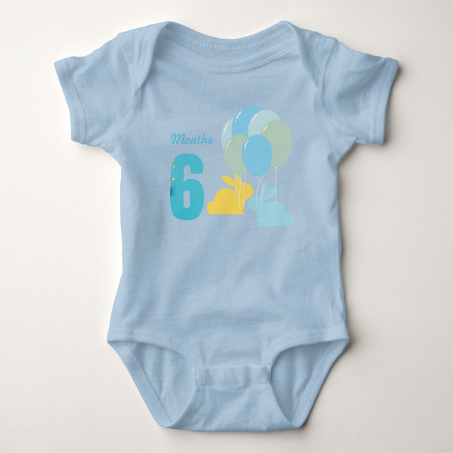 Five months  baby bodysuit (Front)