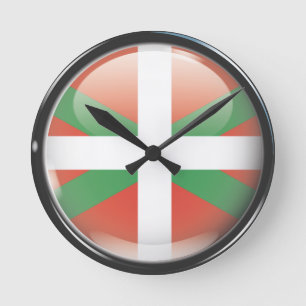 Flag and shield of Euskadi Round Clock