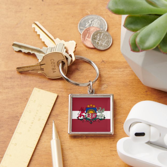 Flag/ coat of arms of Latvia Key Ring (Desk)