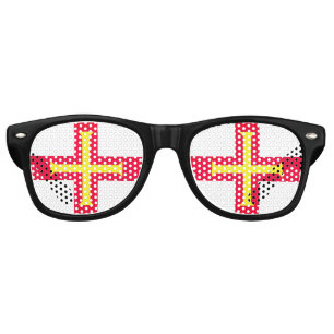 Flag of Bailiwick of Guernsey, (UK) Retro Sunglasses