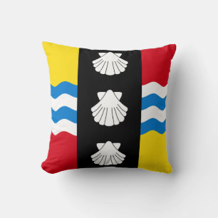 Flag of Bedfordshire Throw Pillow