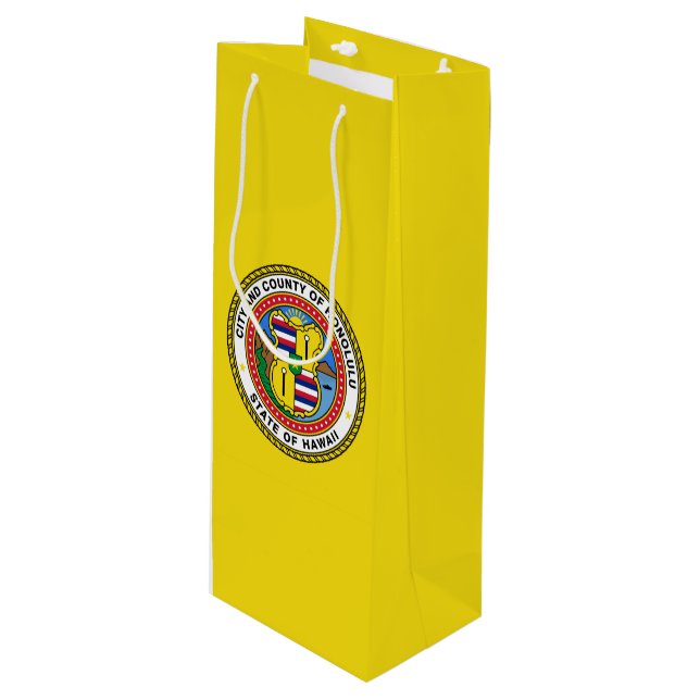 Flag of city of Honolulu, Hawaii Wine Gift Bag (Front Angled)