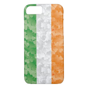 Flag of Ireland with shamrocks pattern iPhone 8/7 Case