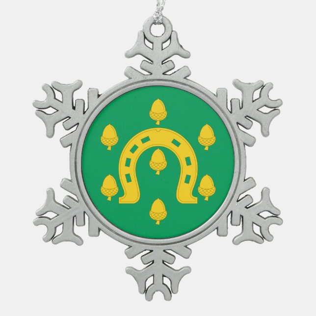 Flag of Rutland  Snowflake Pewter Christmas Ornament (Front)