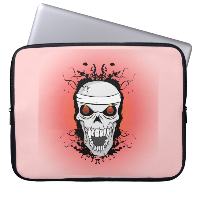 Flaming skull laptop case (Front)
