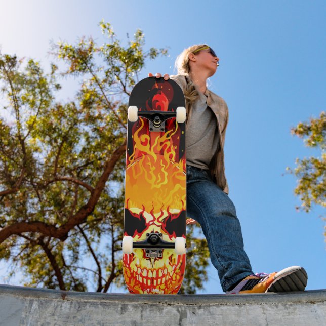Flaming Skull Skateboard (Outdoor 1)