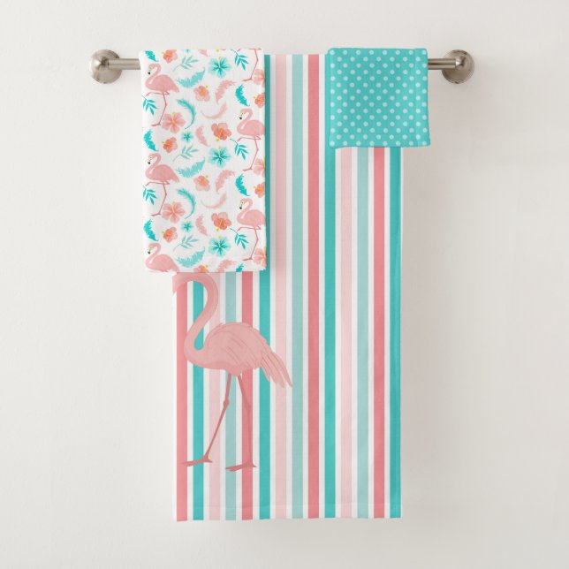 Flamingos in Love Bath Towel Set (Insitu)