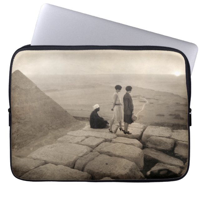Flapper Girls Sunrise Khufu Pyramid, Egypt 1920  Laptop Sleeve (Front)