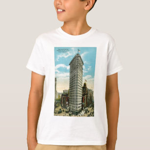 Flat Iron Building. Broadway and Fifth Ave. NYC T-Shirt