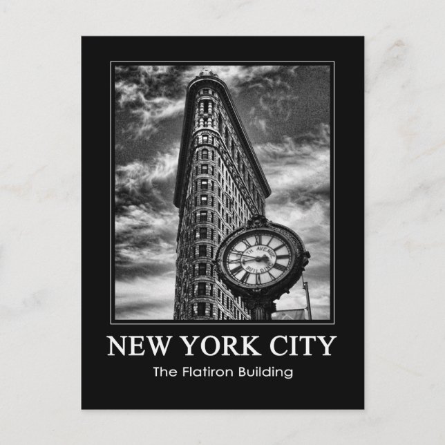 Flatiron Building and Clock in Black and White 1C Postcard (Front)