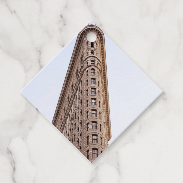 Flatiron building postcard favour tags (Front)