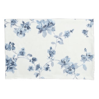 Fleece blanket with blue floral print pillowcase