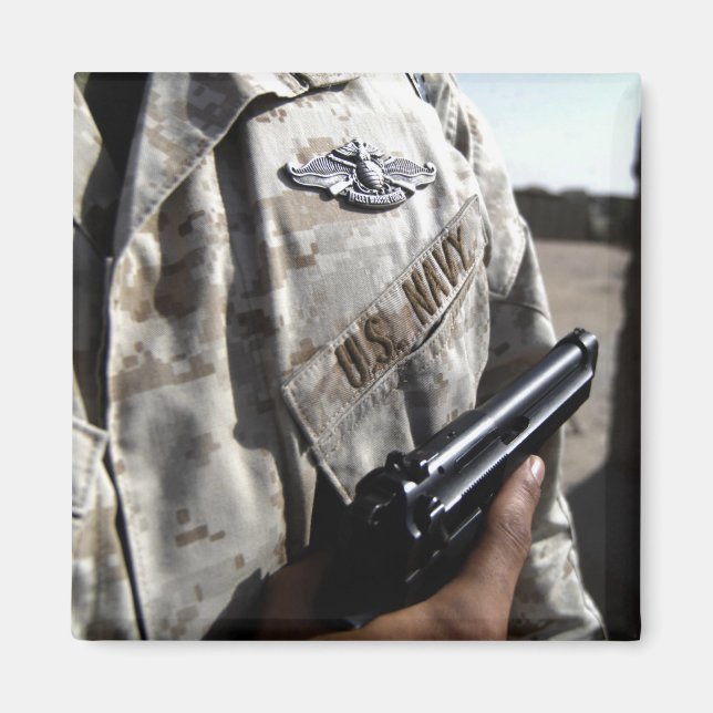 Fleet Marine Force Warfare Device Magnet (Front)