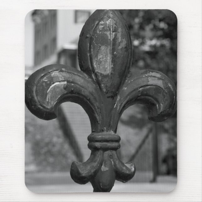 Fleur de lis mouse pad (Front)