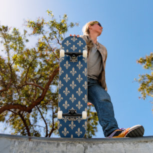 Fleur de Lis Pattern, Royal French, Cream on Blue Skateboard