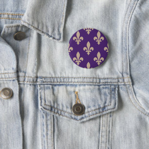 Fleur de Lis Pattern, Royal French Cream on Purple 6 Cm Round Badge