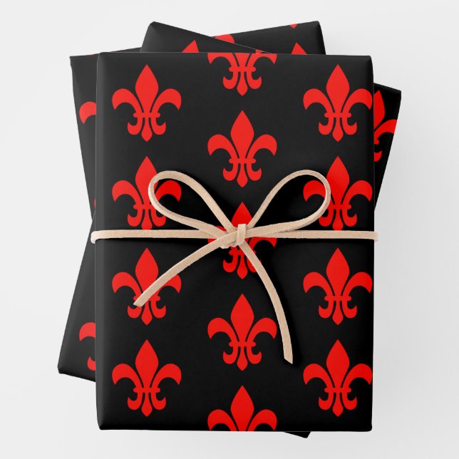 Fleur De Lis Wrapping Paper Sheets (In situ)