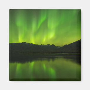 Flicking Aurora Magnet
