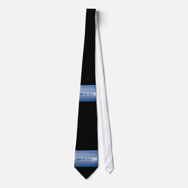 Floating iceberg tie (Front)