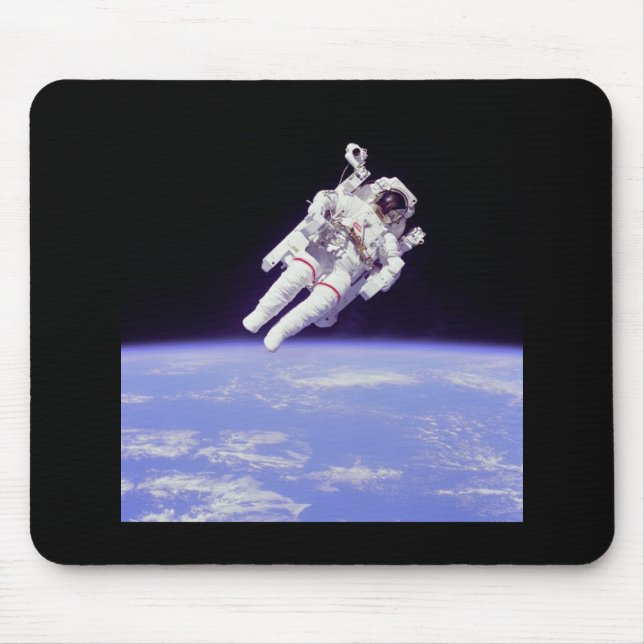 floating mouse pad (Front)